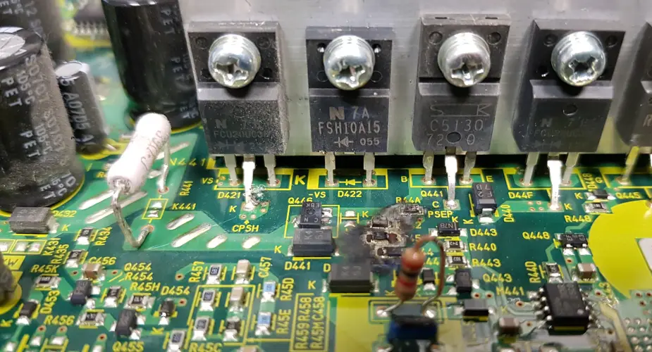Daños por agua en electronica